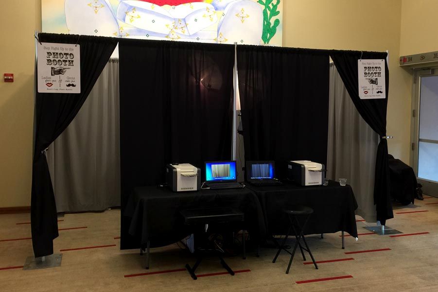 Photo Booth Rental in Kansas City, MO Booth Crazy Photo Booths