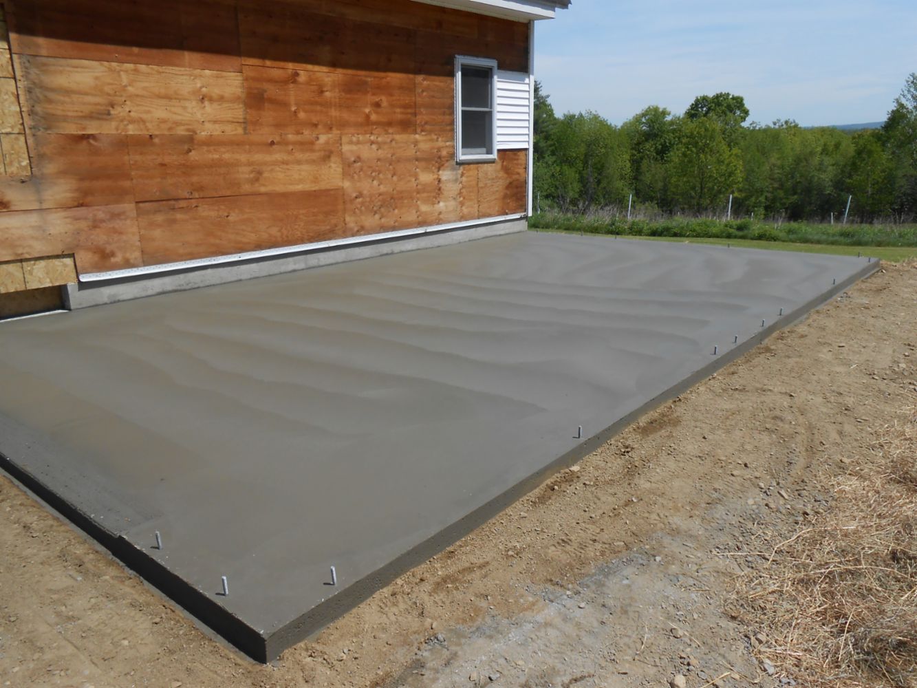 concrete-floors-garage-slabs-specialist-in-augusta-me-provenchers