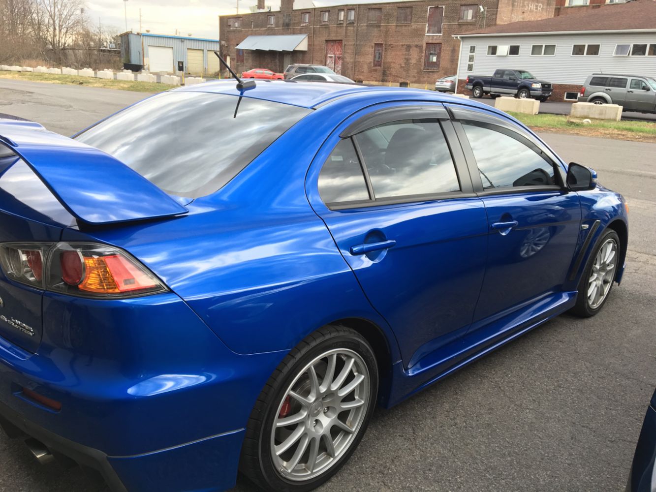 Professional Window Tinting in Kingston, PA K2 Mobile Tint Company