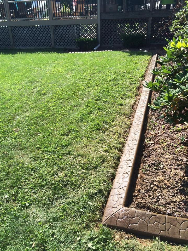 Proudly Serving South Central Pa Since 2009, we offerdecorative edging