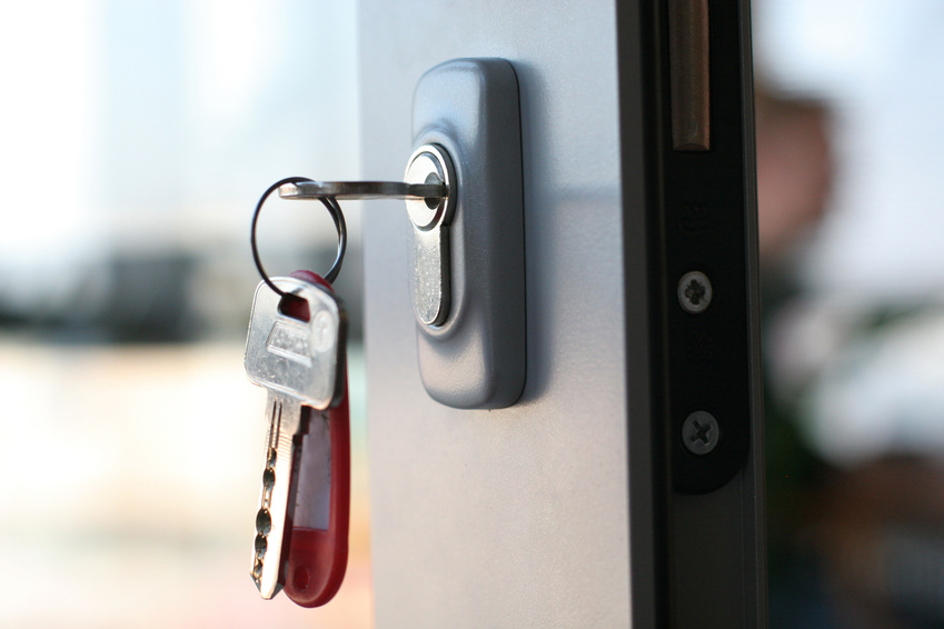 locksmiths and security