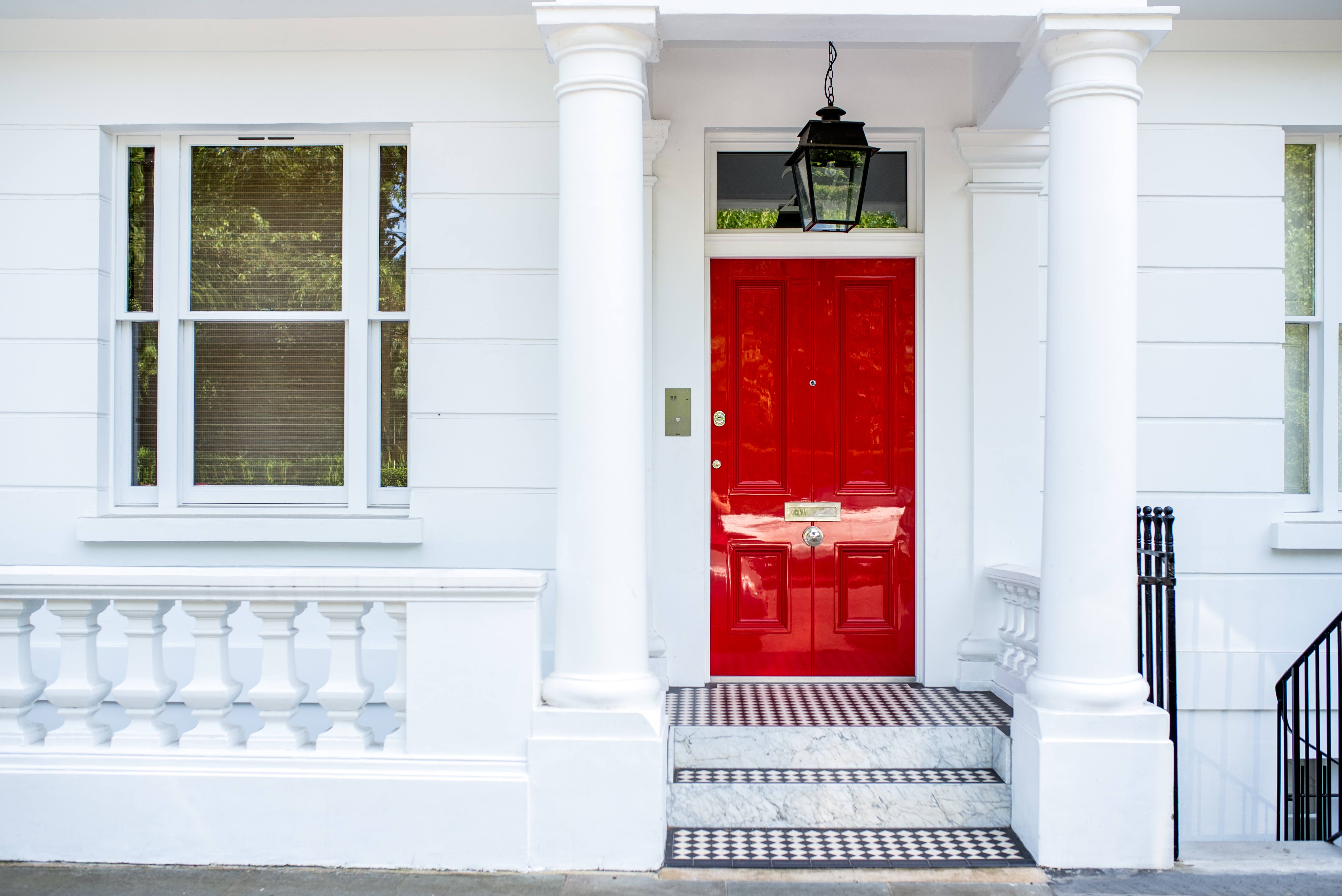 5 Front Door Colors to Give Your Home a Lift in 2023