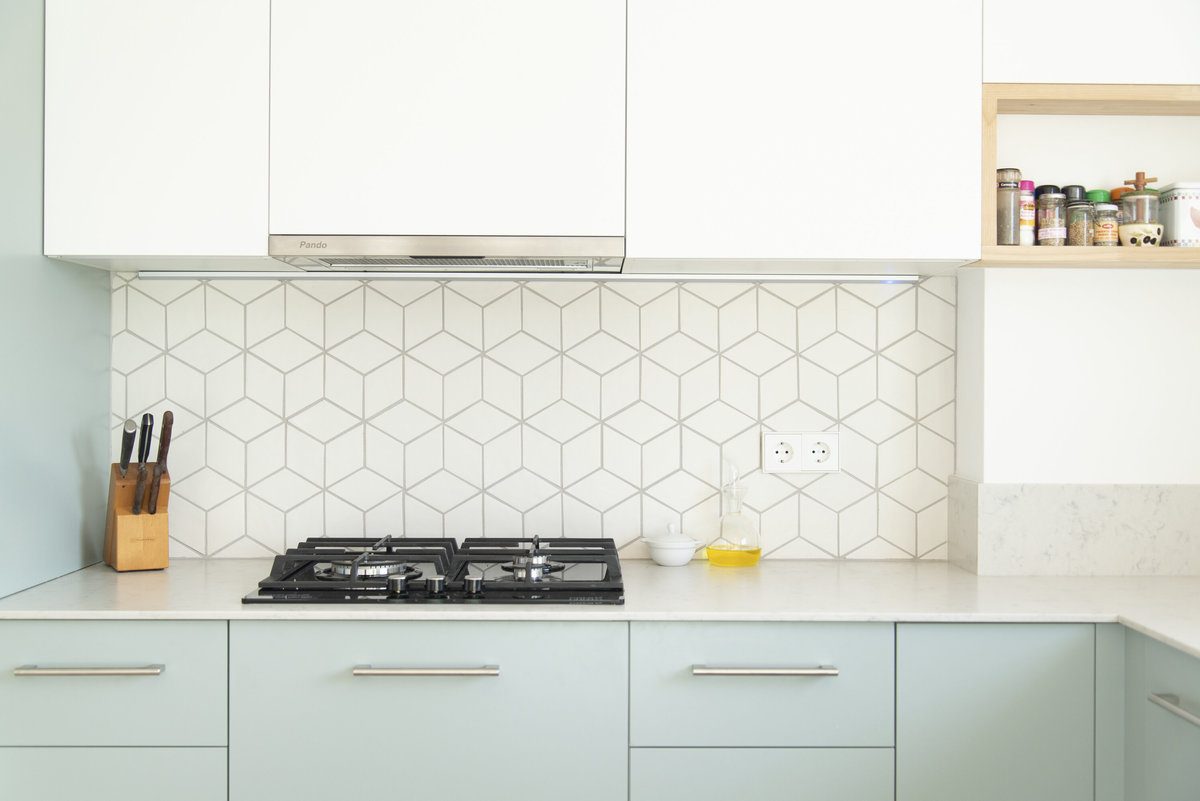 Backsplash Installation Cost Kitchen, How Much Does Subway Tile Cost Per Square Foot
