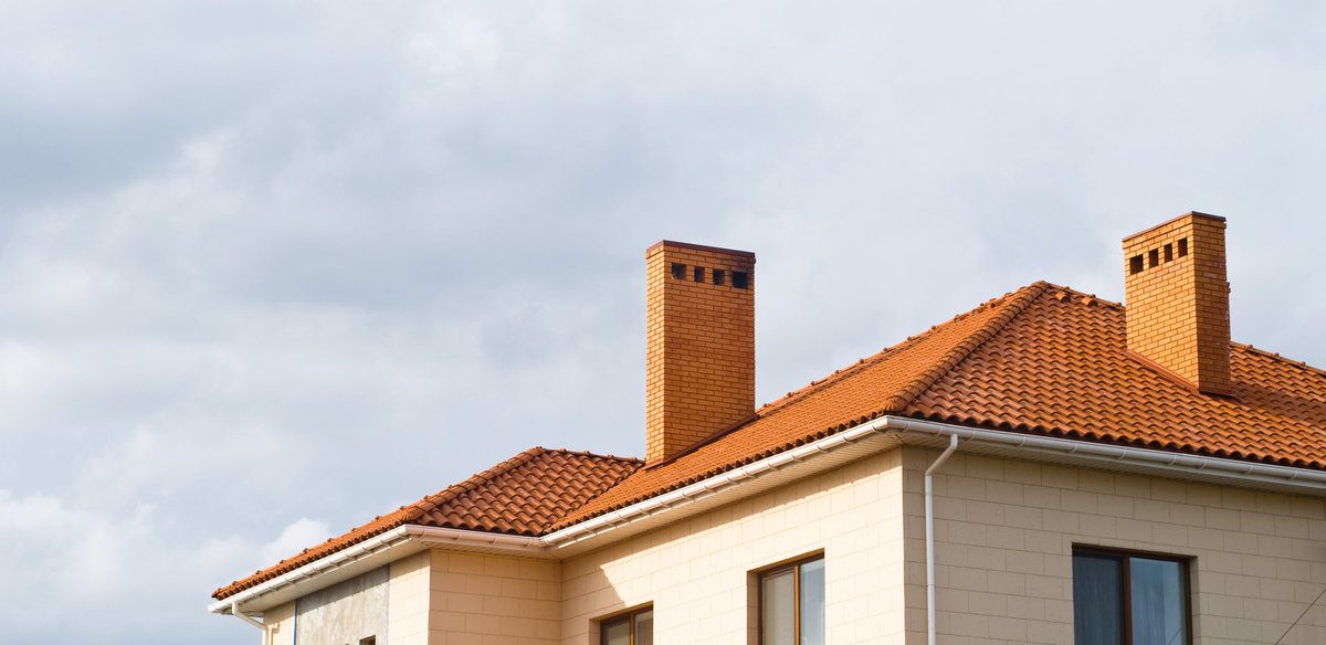 Why Gutter Guards Are Misleading For Homeowners