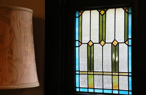 Leaded Glass Repair Cost, Spectrum Stained Glass Lamp Shade Replacement
