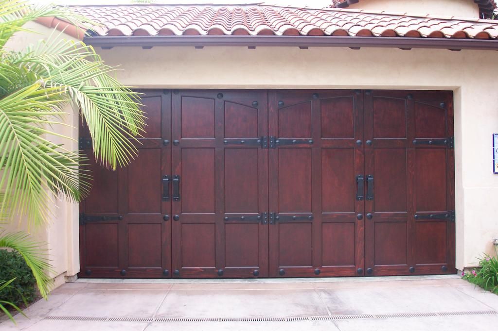 Garage Door Repair Installation In Camarillo Ca Garage Door Opener Repair Camarillo Ca Has Been Rated With 22 Experience Points Based On Fixr S Rating System