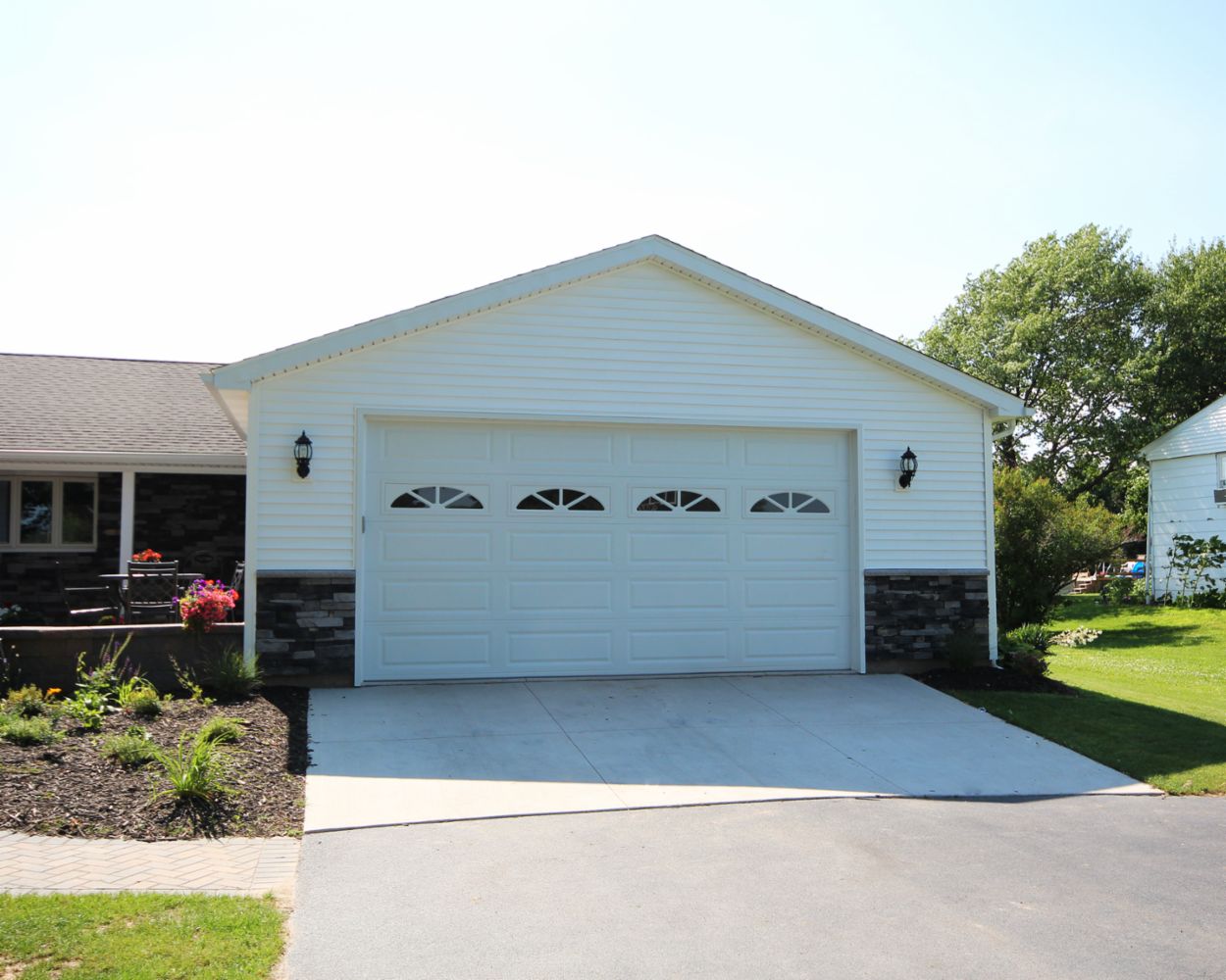 Garage Door Repair Installation In Huntley Il Aaa Fixr Experience Score 22 Aaa Garage Repairs Huntley Il