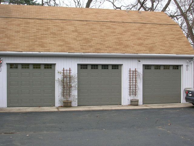 Garage Door Repair Installation In Seattle Wa Local Local Garage Door Service In Seattle