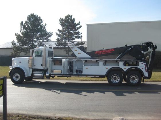 Emergency Towing in Kansas City, MO - Kansas City Towing